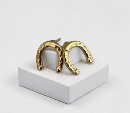 "Western Trio" gold stud earrings, horseshoe design